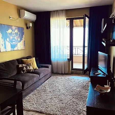 Apartment Sirena First Line