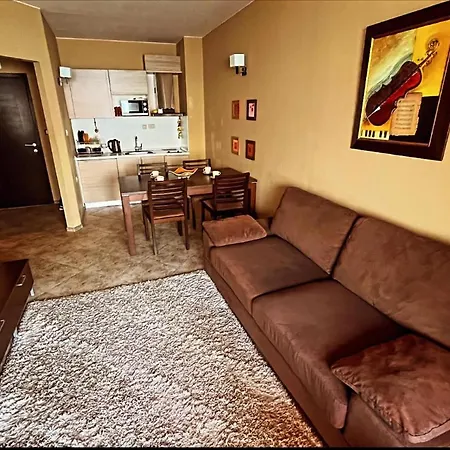 Apartment Sirena First Line