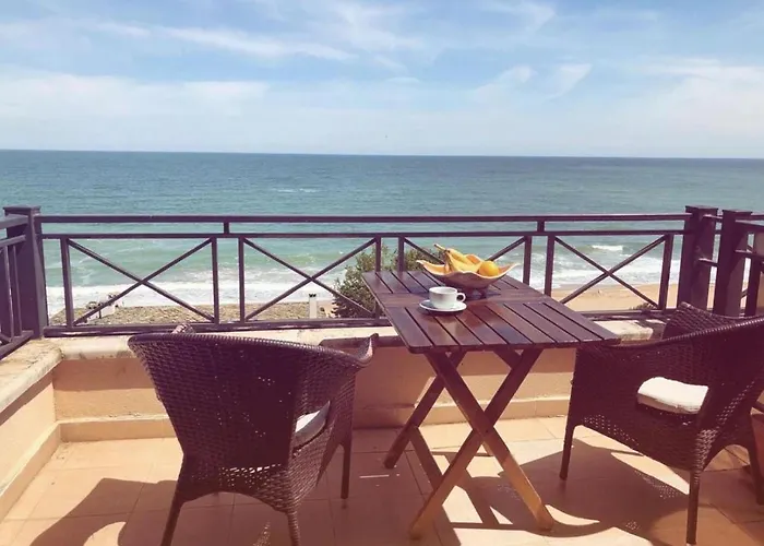 Sirena First Line Appartement